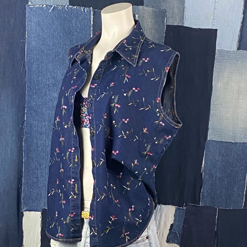 Kactus Embroidered Floral Denim Vest Sz 1X